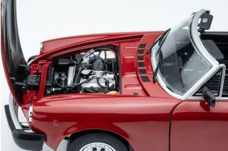 Pininfarina Spidereuropa 1982 - rosso limited 740 pieces Touring Modelcars 1:18 Metallmodell 2 Türen, Motorhaube und Kofferraum zu öffnen!